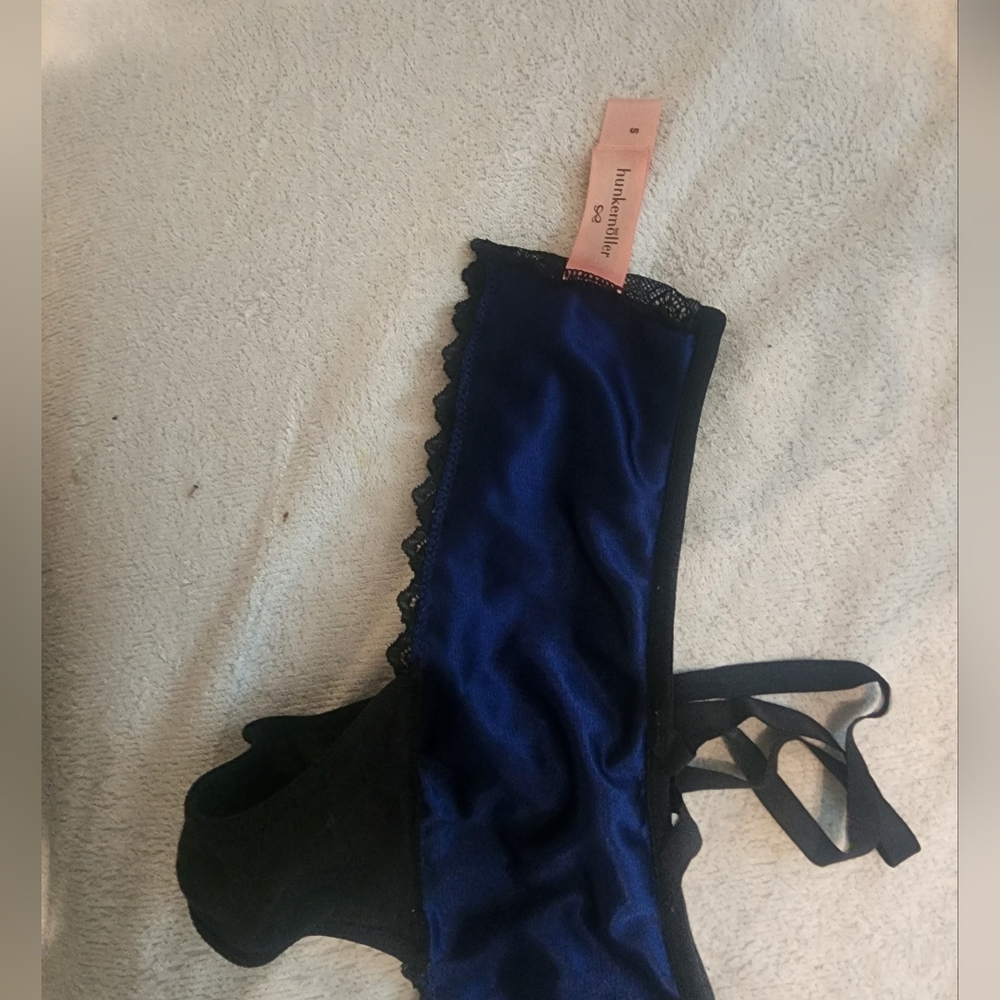 Hunkemoller - Picture 4 of 4
